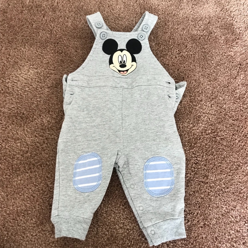 Mickey Bibs
